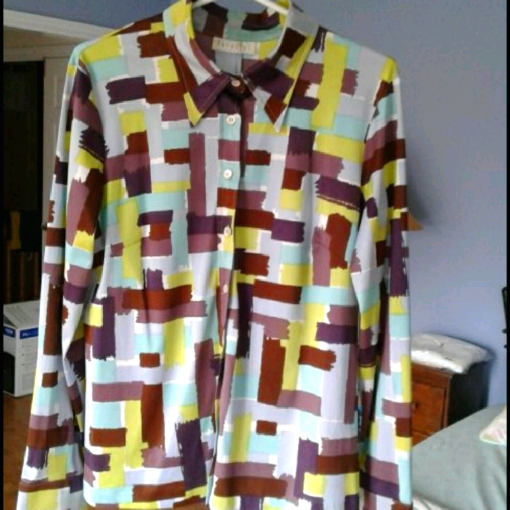 Colourful geometric blouse
